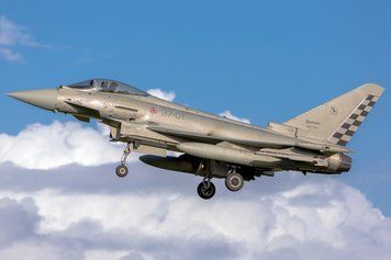Винищувач EF-2000 Typhoon IT1355 фото