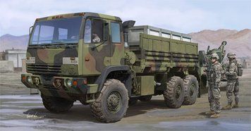 Збірна модель стандартної вантажівки M1083 FMTV TR01007 фото
