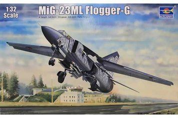 Винищувач MiG-23ML Flogger-G TR03210 фото